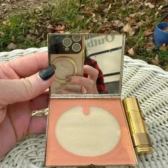 Vintage Gold and Silver Floral compact. Clutch. Gold compact. Antique. Fancy - Picture 8 of 11